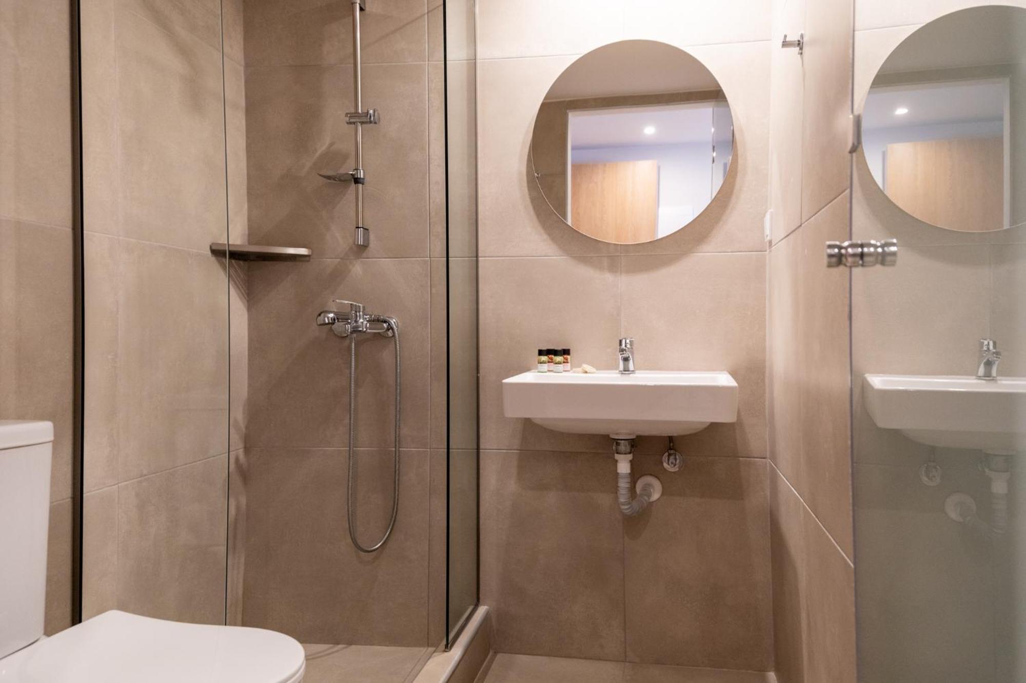 Mystery Suites And Apartments Neoi Poroi Extérieur photo